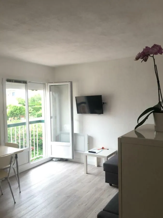 Appartement les hameaux de Provence à Bandol 0*,  France