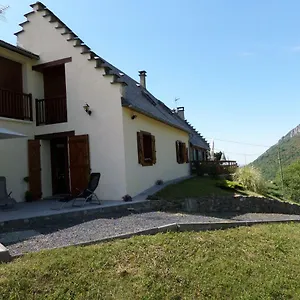bergerie-renovee-au-coeur-des-pyrenees.midi-pyreneeshotels.com/